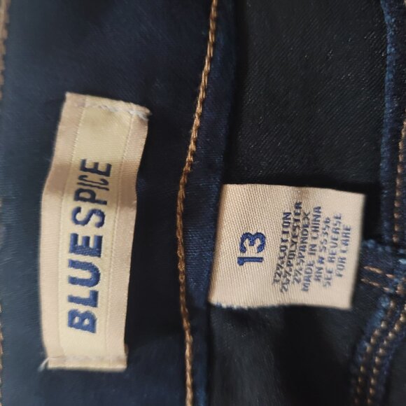 Jeans - Picture 3 of 5